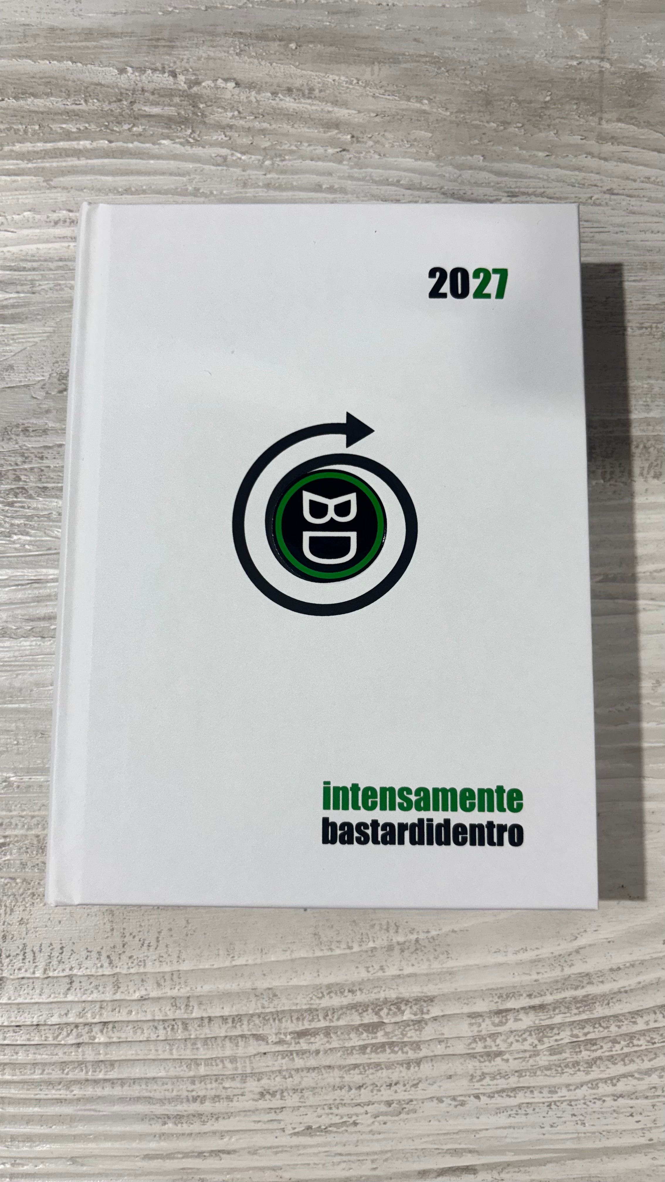 Agenda 2026/2027 Bastardidentro Seven Bianca
